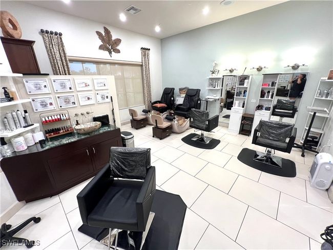 Koquina Spa for hair care, pedicures, and manicures | Image 47