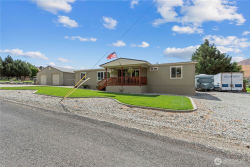 1707 Lower Monitor Road, Wenatchee, WA, 98801 | Card Image