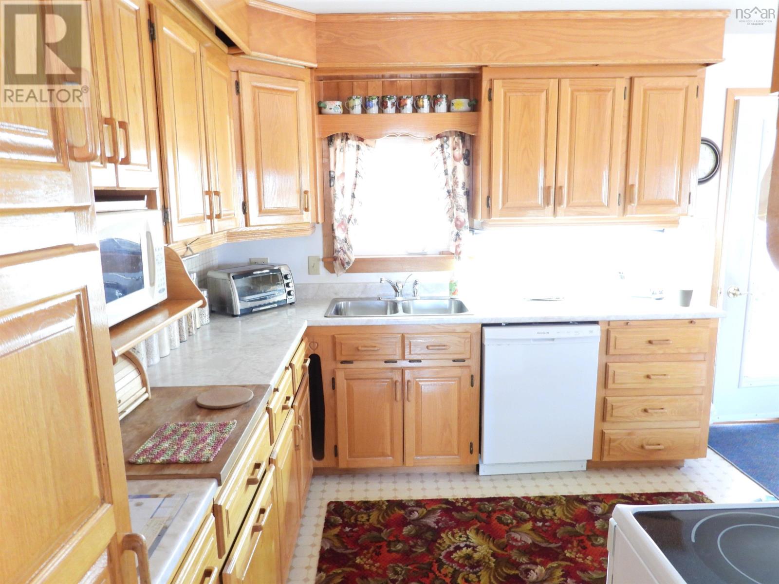 Residential in East Margaretsville 4