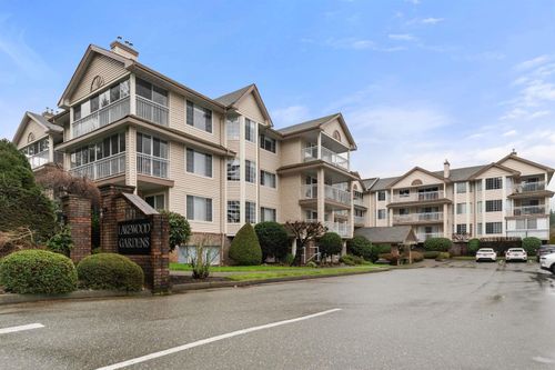 301-2491 Gladwin Rd, Abbotsford, BC, V2T3N8 | Card Image