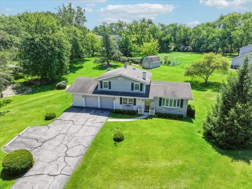 28771 W Park Dr, Barrington, IL, 60010-1835 | Card Image