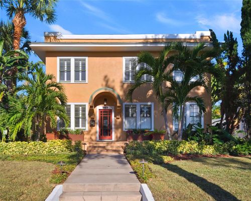 1821 W Richardson Pl, TAMPA, FL, 33606-3228 | Card Image