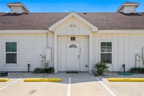 15121 Kokomo Dr, Corpus Christi, TX, 78418 | Card Image