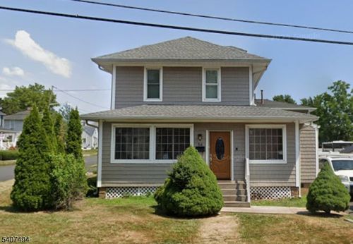 54 E Pennsylvania Ave, Avenel, NJ, 07001-1758 | Card Image