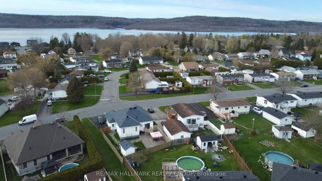 863 Victoria St, House other with 4 bedrooms, 2 bathrooms and 4 parking in L'orignal ON | Image 34