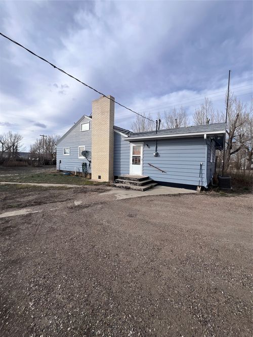 215 4th Ave Nw, Kevin, MT, 59454-9708 | Card Image