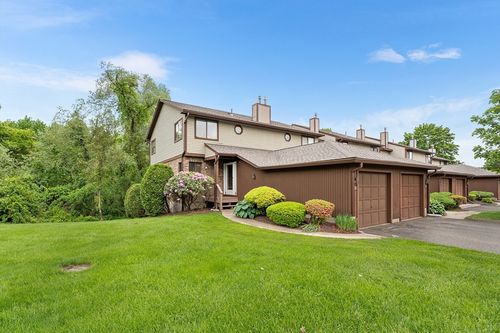25-25 Ash Ln, Agawam, MA, 01001-3642 | Card Image
