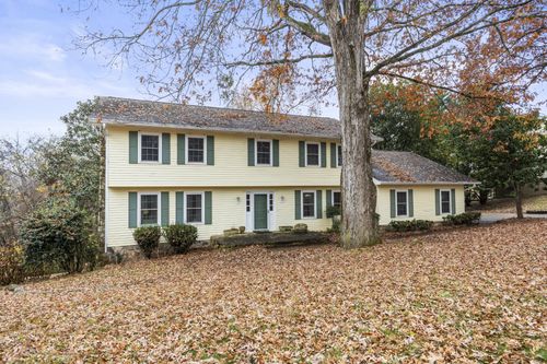 1634 Colonial Shores Dr, Hixson, TN, 37343-3448 | Card Image