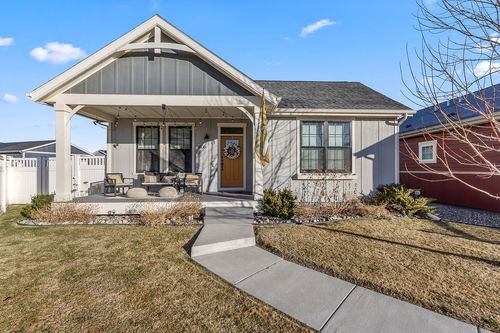 1806 Walter Creek Blvd, Billings, MT, 59101-6498 | Card Image