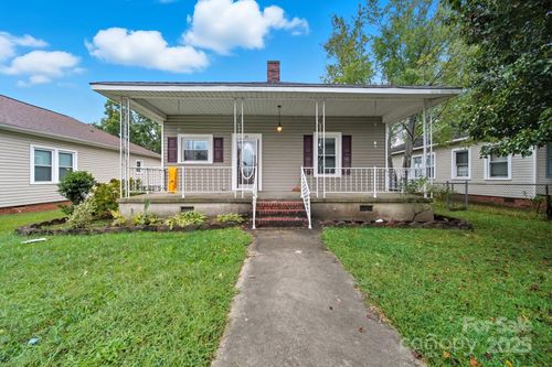 13 Maple Ave, Gastonia, NC, 28054-3019 | Card Image