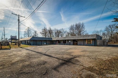 1323 S Washington St, Du Quoin, IL, 62832-3841 | Card Image