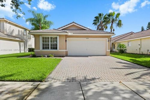 16309 Sw 27th St, Miramar, FL, 33027-5204 | Card Image