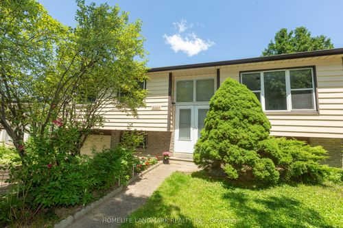 3337 Rhonda Valley, Mississauga, ON, L5A3G2 | Card Image