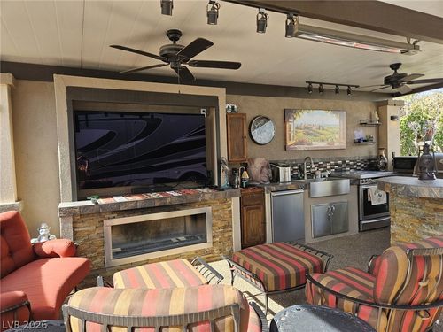 287-8175 Arville St, Las Vegas, NV, 89139-7111 | Card Image