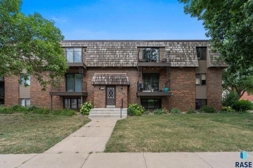 203-3708 S Terry Ave Avenue, Sioux Falls, SD, 57106 | Card Image