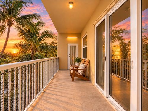 4042-519 E Sheridan St, Dania Beach, FL, 33004-5823 | Card Image