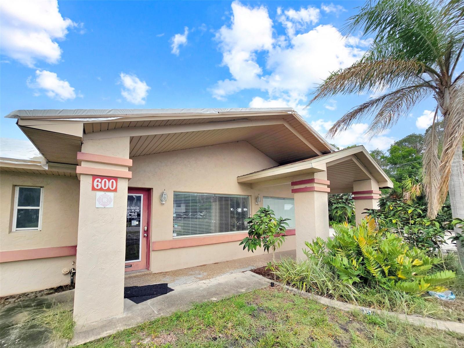 600 Eustis St, Eustis, FL 32726