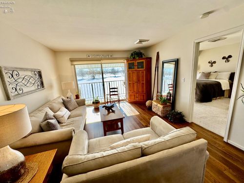 apt-202-2598 E Sun Valley Dr, Port Clinton, OH, 43452-2782 | Card Image