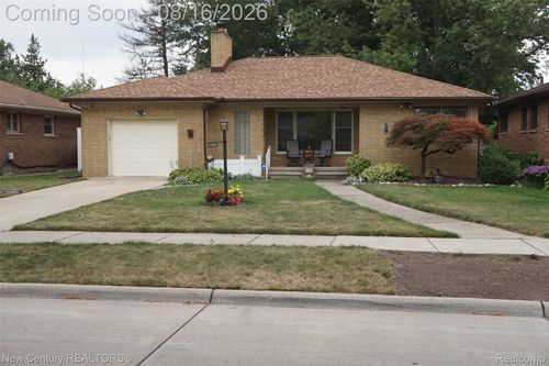 12831 Northfield Blvd, Oak Park, MI, 48237-1665 | Card Image