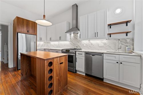 b-2014 James St, Saint Louis, MO, 63104-2808 | Card Image