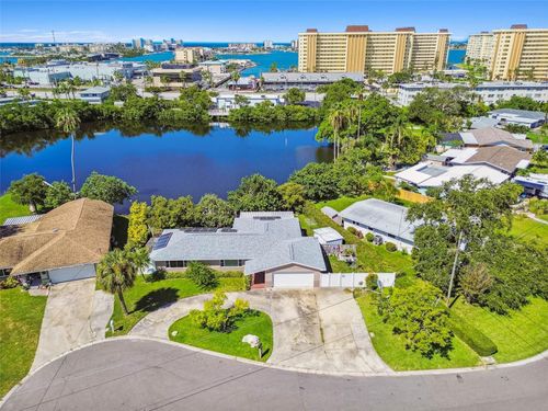 11014 Huron Rd, ST PETERSBURG, FL, 33708-3013 | Card Image