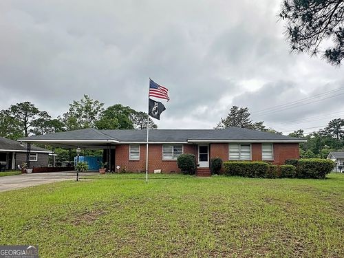 301 Paradise Dr, Savannah, GA, 31406-5737 | Card Image