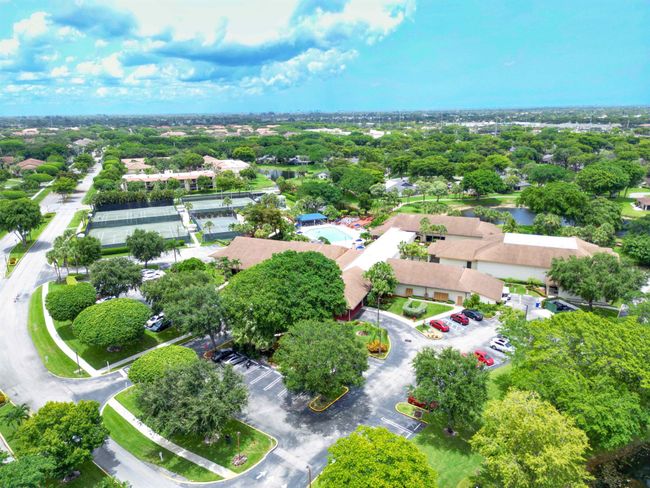 10088 Laurelwood Pl, Condo with 2 bedrooms, 2 bathrooms and null parking in Boynton Beach FL | Image 39