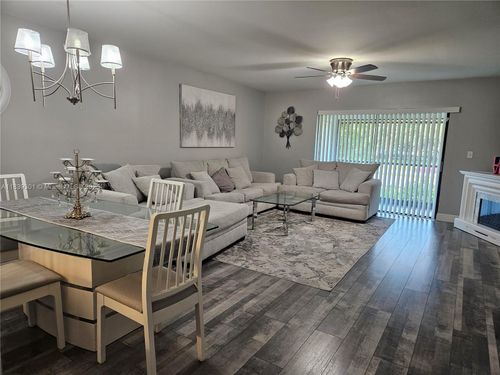 apt-b208-8600 Nw 34th Pl, Sunrise, FL, 33351-6699 | Card Image