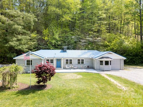 2629 Soco Road, Maggie Valley, NC, 28751 | Card Image