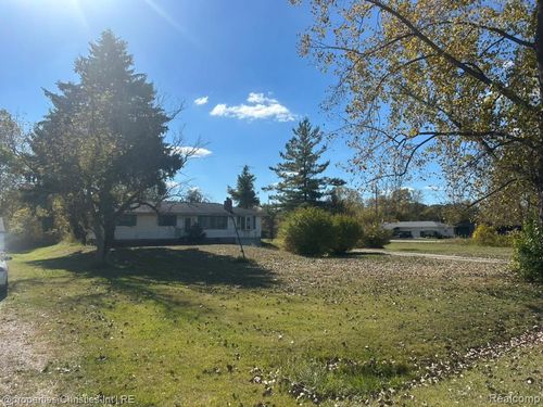 3369 Dove Rd, Port Huron, MI, 48060-4747 | Card Image