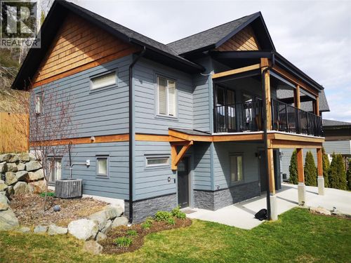 944 Redstone Drive, Rossland, BC, V0G1Y0 | Card Image