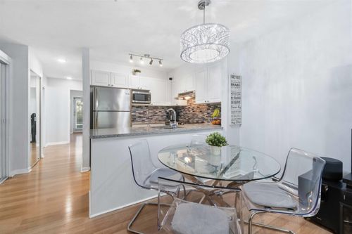 13-6577 Southoaks Cres, Burnaby, BC, V5E4J9 | Card Image
