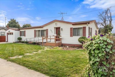 1015 E Dewey Avenue, House other with 3 bedrooms, 2 bathrooms and 1 parking in Nampa ID | Image 3