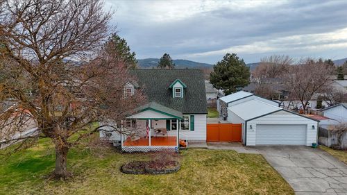 14604 E 17th Ave, Spokane Valley, WA, 99037 | Card Image