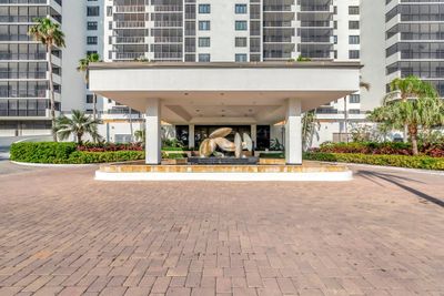 3N - 3420 S Ocean Boulevard, Condo with 2 bedrooms, 2 bathrooms and null parking in Highland Beach FL | Image 3