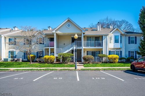 95 Sapphire Ln, Franklin Park, NJ, 08823-1644 | Card Image