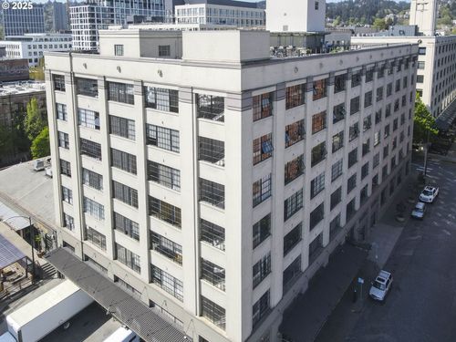 212-1314 Nw Irving St, Portland, OR, 97209-2721 | Card Image