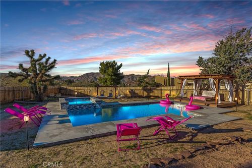 7914 Grand Ave, Yucca Valley, CA, 92284-4015 | Card Image