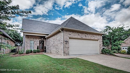 46 Charleston Cir, Brandon, MS, 39047-6141 | Card Image