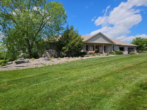 197 Murphy Ln, Nicholasville, KY, 40356-9423 | Card Image