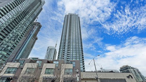 3811-11 Brunel Crt, Toronto, ON, M5V3Y3 | Card Image