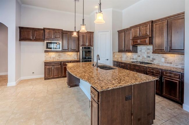 9319 Taylor Cliff Ln, House other with 5 bedrooms, 4 bathrooms and 2 parking in Cypress TX | Image 9