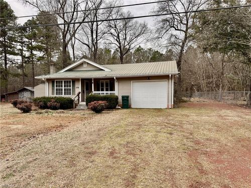 170 Lacy Hepler Rd, Thomasville, NC, 27360-7234 | Card Image