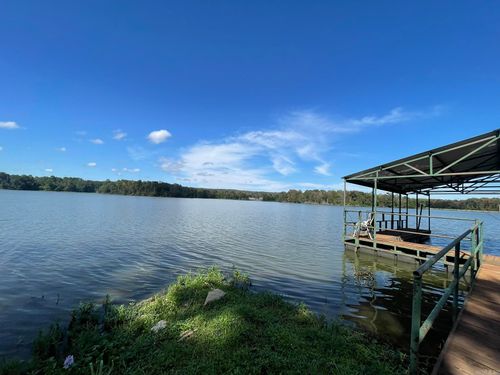 350 Round Mountain Ln, London, AR, 72847-9033 | Card Image