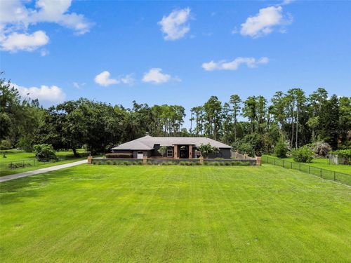 515 W Lutz Lake Fern Rd, LUTZ, FL, 33548-4205 | Card Image