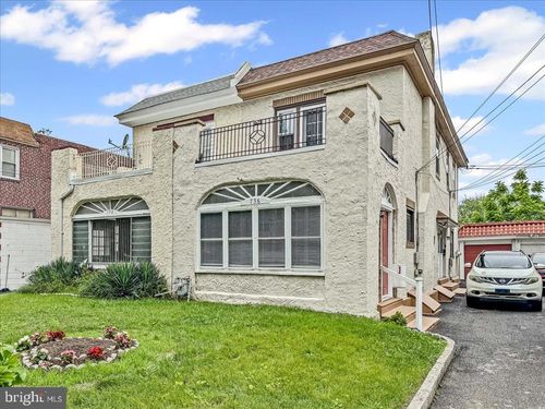 736 Poplar St, SHARON HILL, PA, 19079-1336 | Card Image