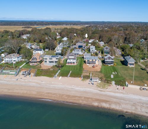 33 Hartford Ave, Madison, CT, 06443-2743 | Card Image