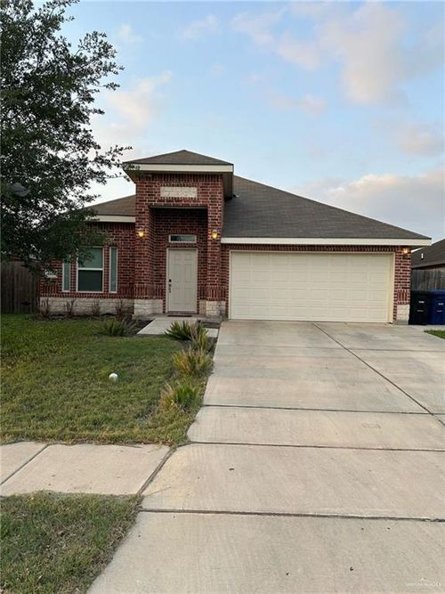 4608 Robin Ave, McAllen, TX, 78504-6351 | Card Image