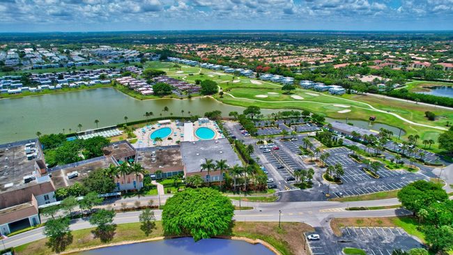 741 - 741 Monaco P, Condo with 2 bedrooms, 2 bathrooms and null parking in Delray Beach FL | Image 53