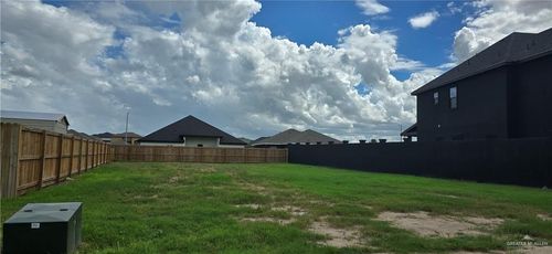 3809 Santa Fe St, Edinburg, TX, 78542-5637 | Card Image
